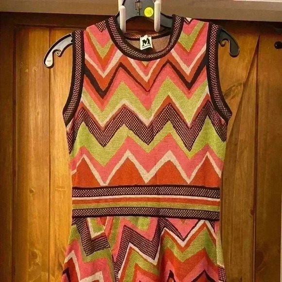 M Missoni Ladies Knit Sleeveless Dress W/Band Collar- Asymmetrical Hem Size 40 - Picture 3 of 11
